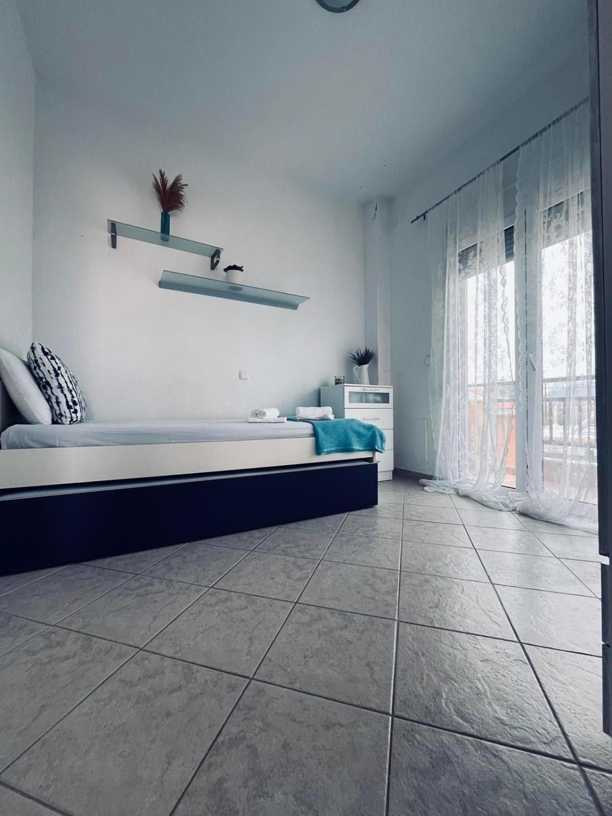 Ocean View Apartments Врасна Экстерьер фото